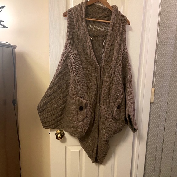 Elizabeth And James NWT $500 Cocoon Oatmeal Sweater/Cardigan - Picture 3 of 12